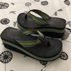 REEF WEDGE BEACH 🏖 SANDALS! Size 9.5